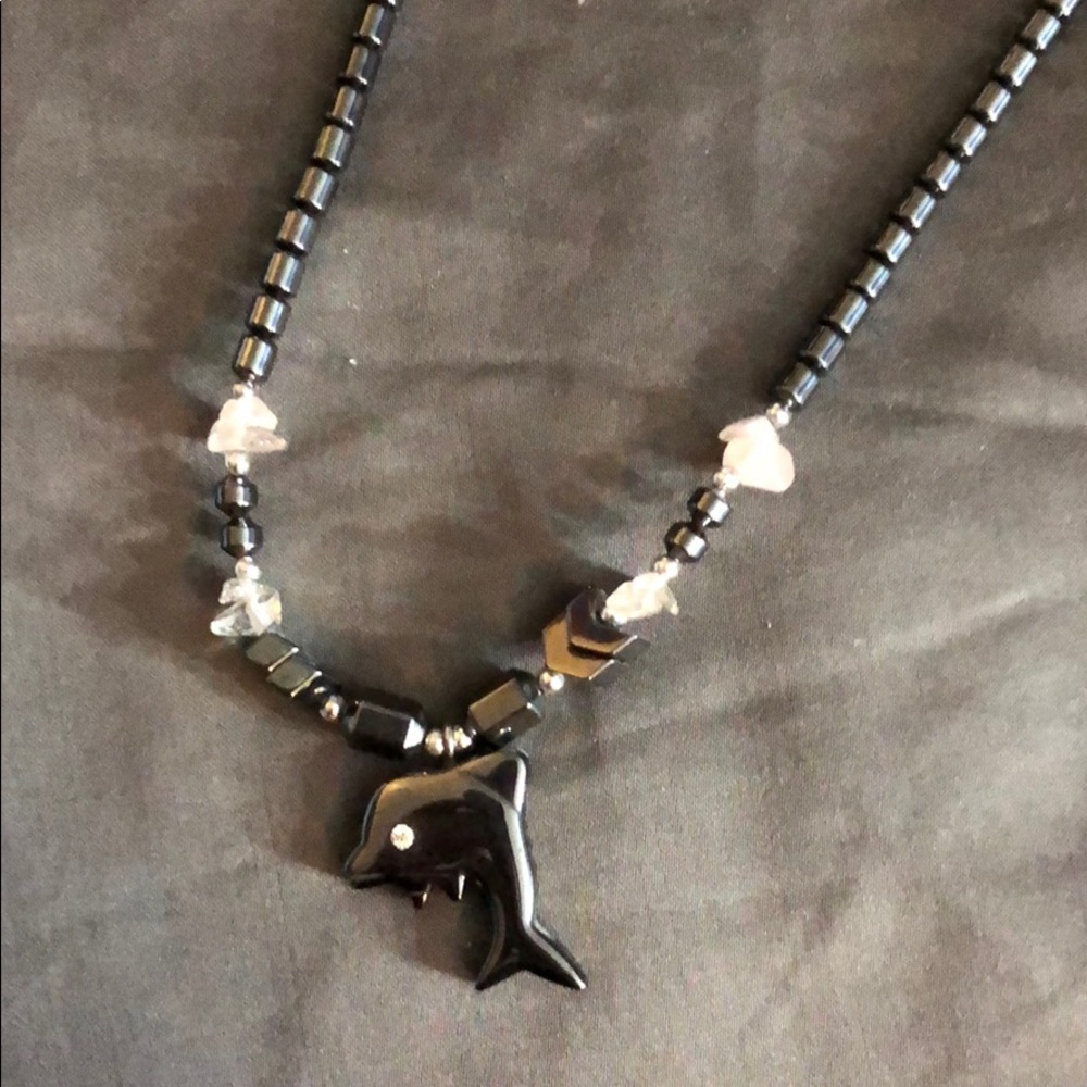 Dolphin necklace - Picture 2 of 2